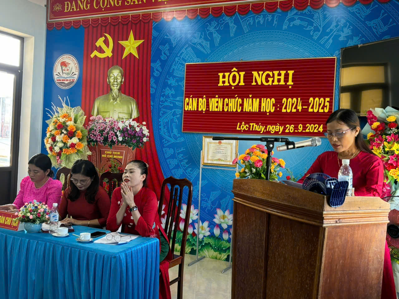 hội nghị 4.jpg